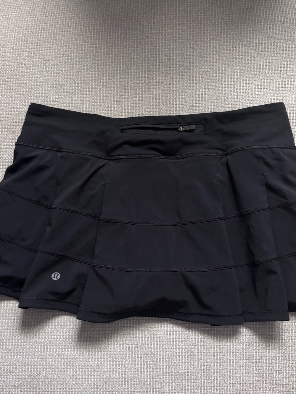 lululemon athletica Black Athletic Skirt with Zip Pocket women 10
